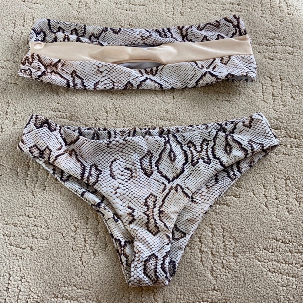 NWOT Snakeskin Bikini